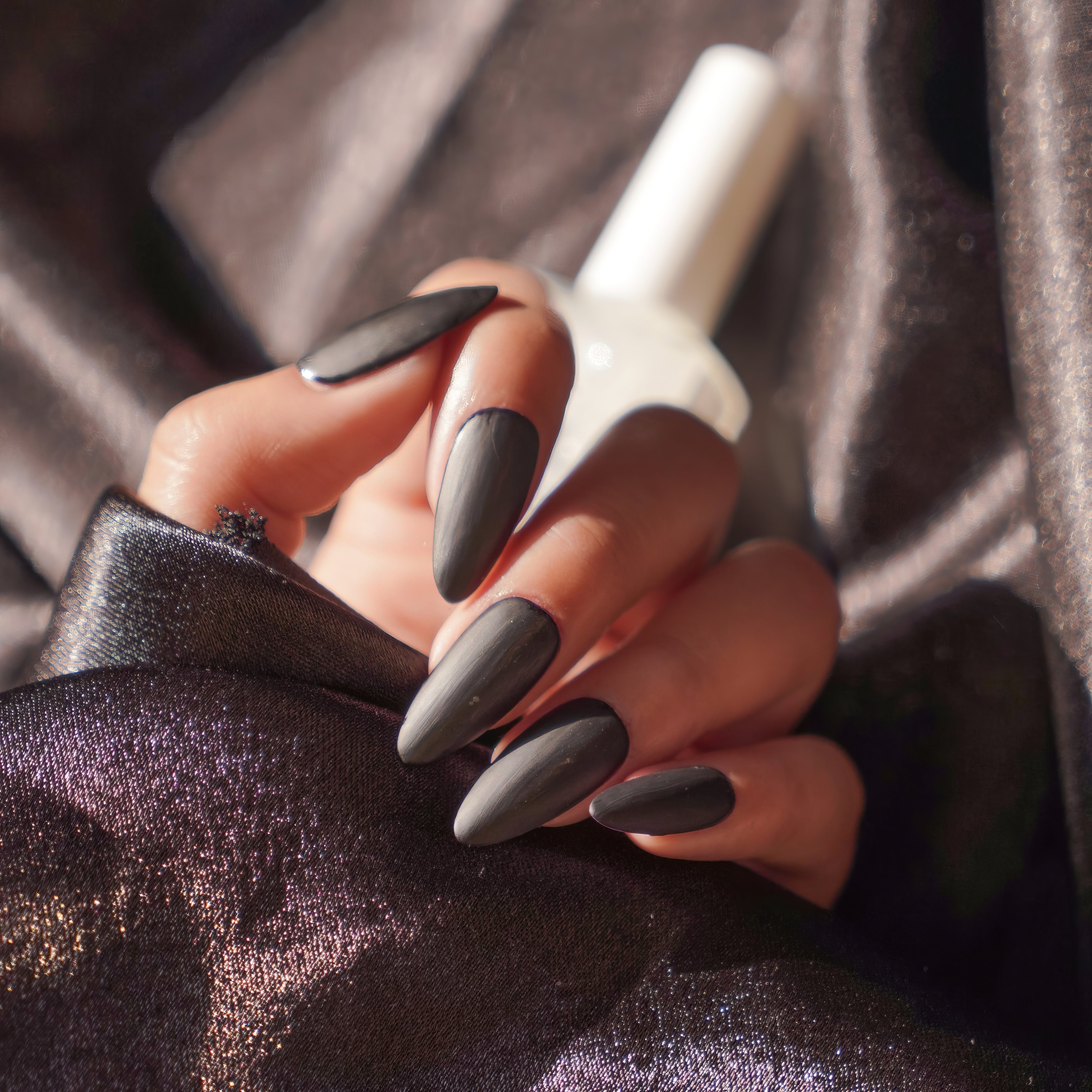 51 Shades - Argan Oil Gel Shine Nail Polish | Nails & More - Nailsnmore 01 Cuticle Oil-02 Base Coat-03 Top Coat Glossy-04 Top Coat Matte-05 Glitter Ring Light 