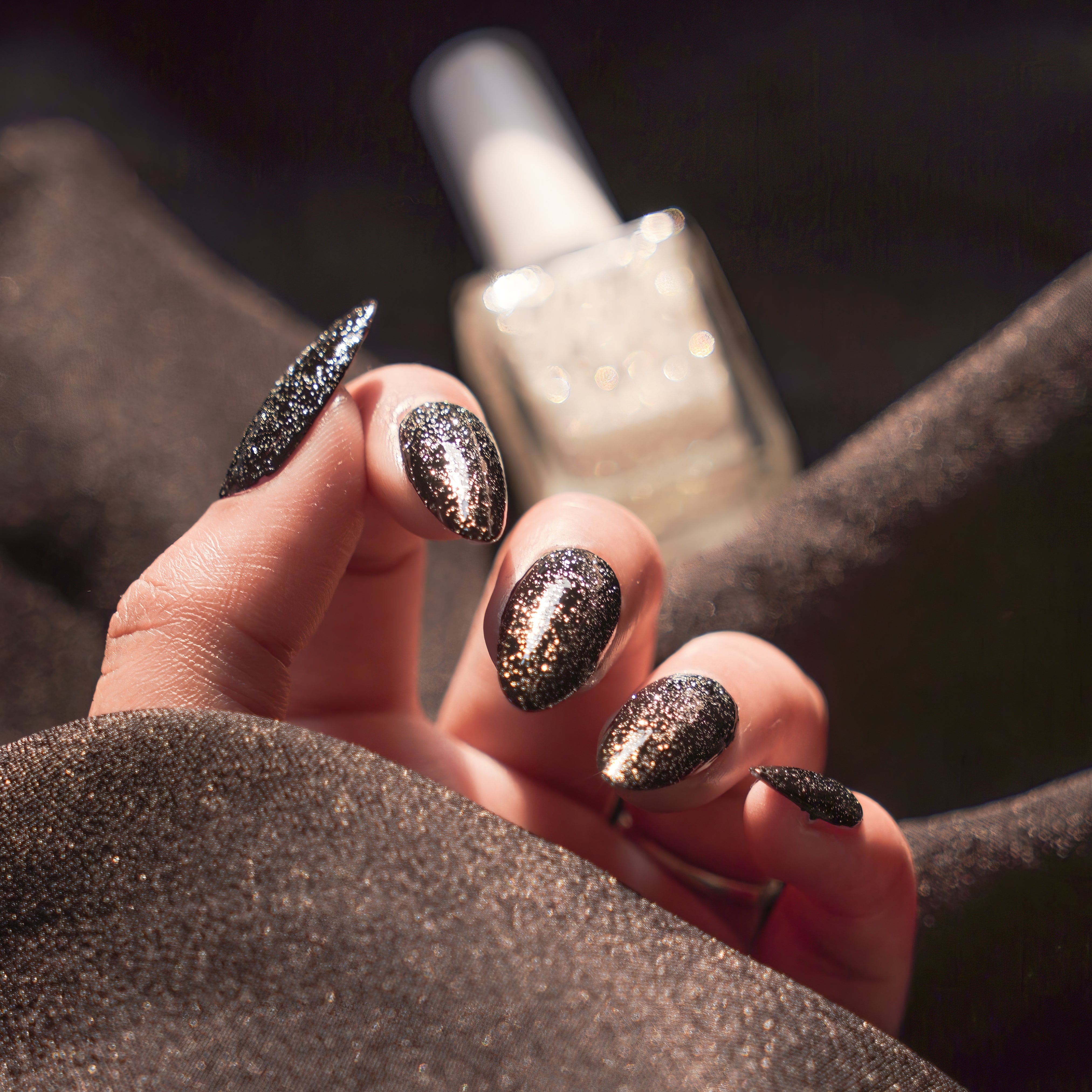 51 Shades - Argan Oil Gel Shine Nail Polish | Nails & More - Nailsnmore 01 Cuticle Oil-02 Base Coat-03 Top Coat Glossy-04 Top Coat Matte-05 Glitter Ring Light 